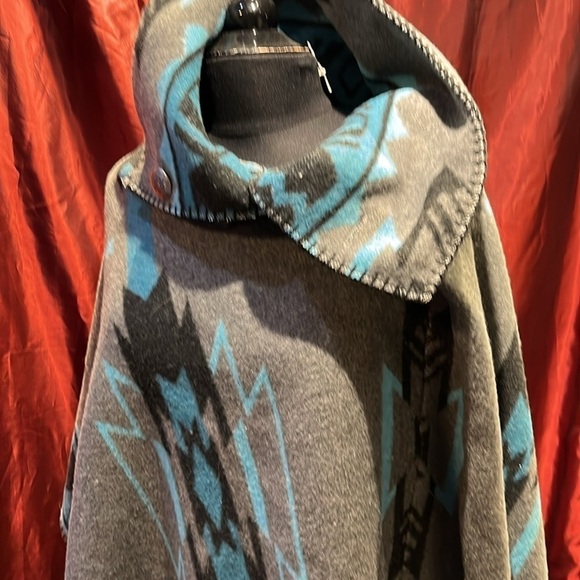 NWT dressy western wool poncho sweater reversable southwestern one size - Picture 5 of 7